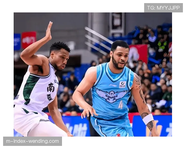 外援与本土球员化学反应 团队默契度决定季后赛上限